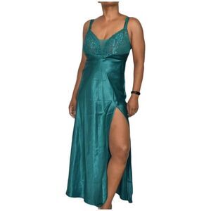 Vintage 80s Victoria’s Secret Women Green Lace Satin Maxi Nightgown Size L